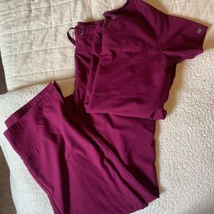 greys anatomy scrubs size medium!